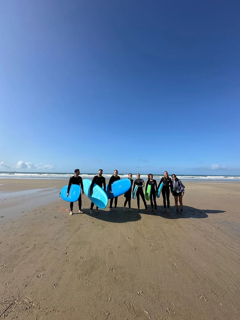 Ecole de surf / Surf with flow / Matériel surf - Erdeven